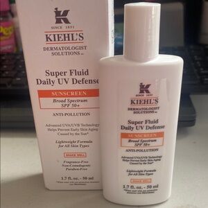 Kiehl's Super Fluid Daily UV Defense SPF 50+ Sunscreen